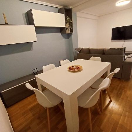 Apartamento Tito Oviedo 621A Eksteriør billede