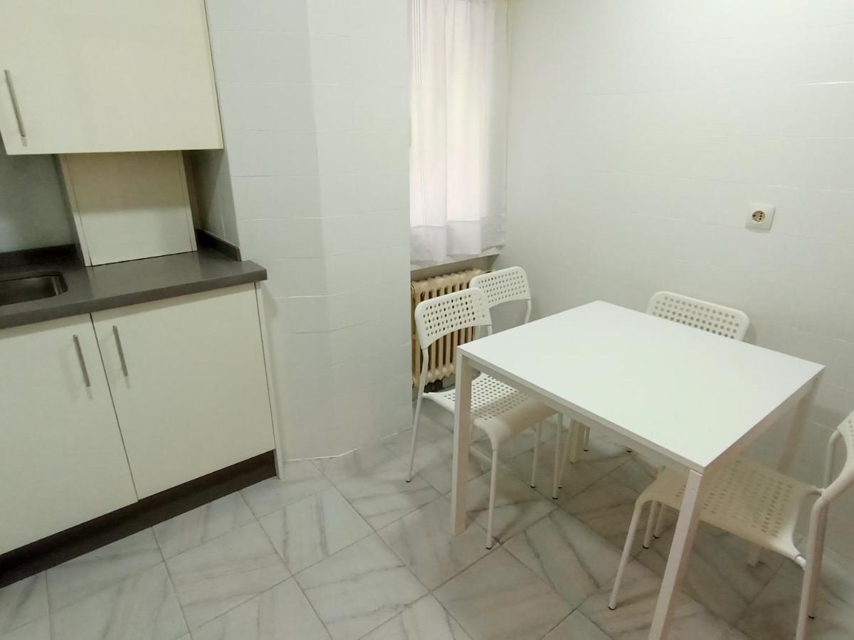 Apartamento Tito Oviedo 621A Eksteriør billede