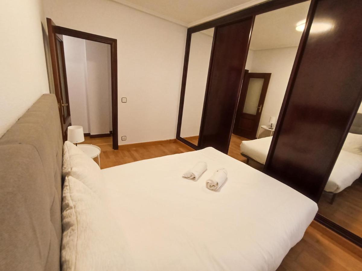 Apartamento Tito Oviedo 621A Eksteriør billede